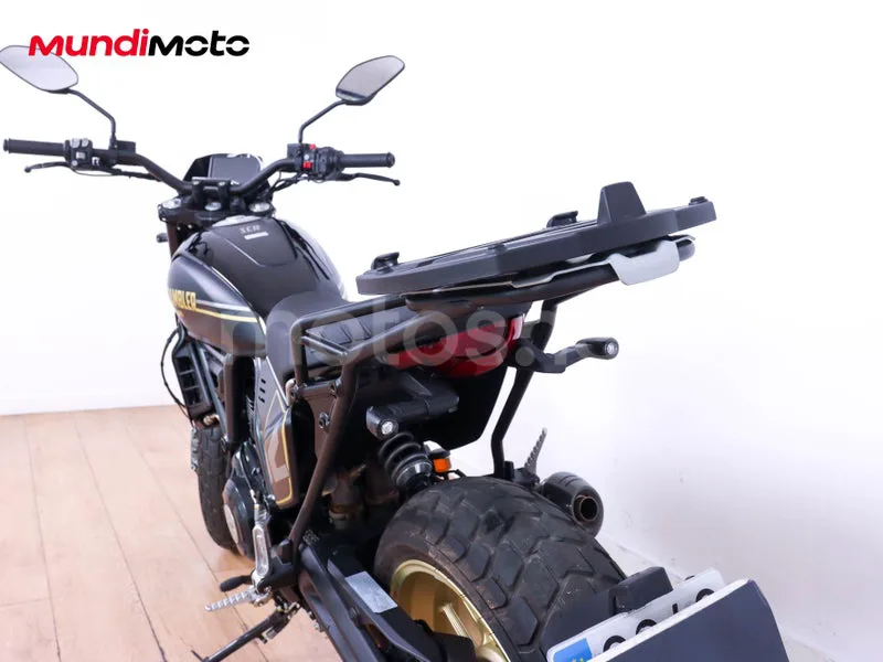 Ducati Scrambler - Vista 9