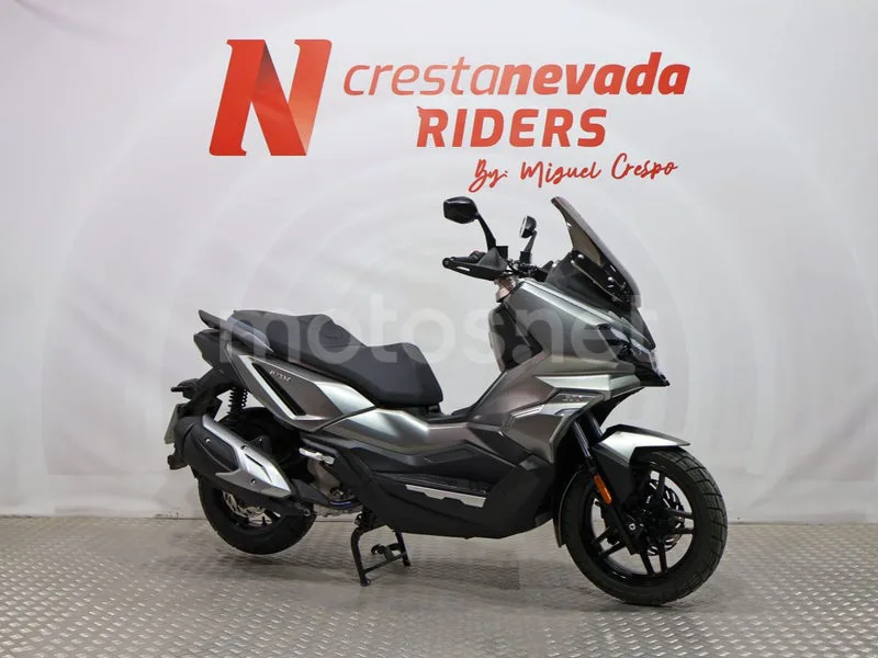 SYM ADX 300 - Vista 6