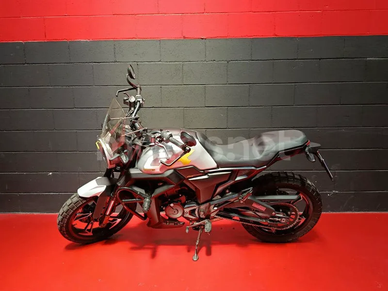 Zontes GK 125 - Vista 3