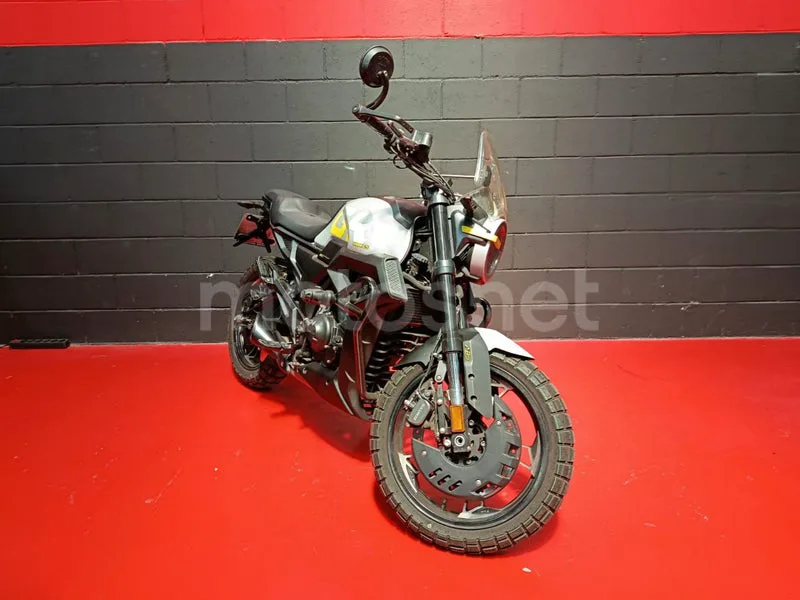 Zontes GK 125 - Vista 6