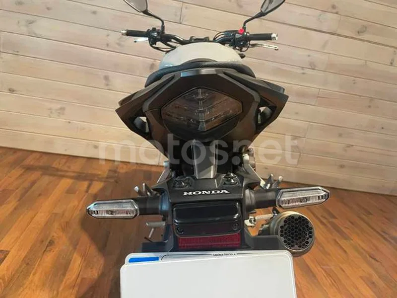 Honda CB500F - Vista 6