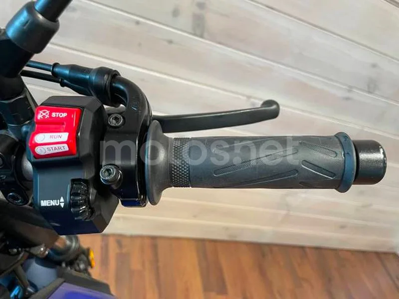 Yamaha MT-07 - Vista 14