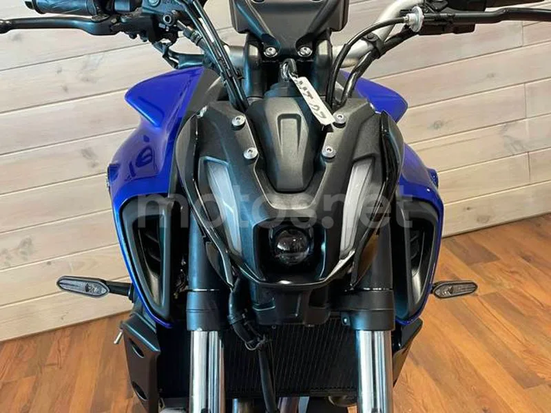 Yamaha MT-07 - Vista 10