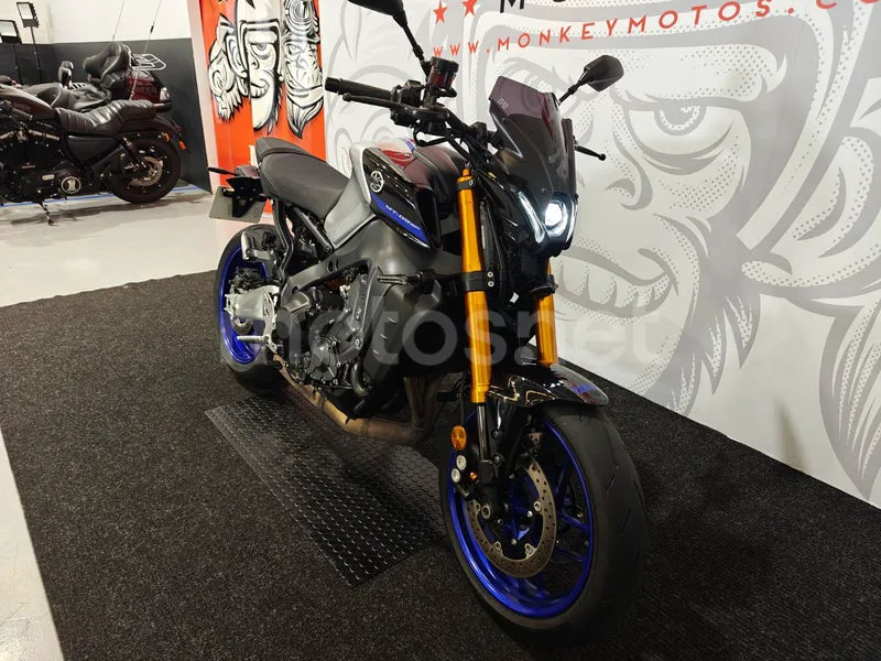 Yamaha MT-09 9690 € 2023 Navarra - 2