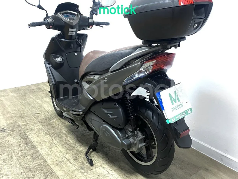 Kymco Agility City 125 - Vista 8
