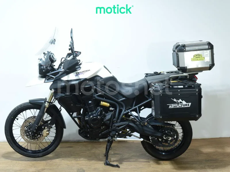 Triumph Tiger 800 XC - Vista 7