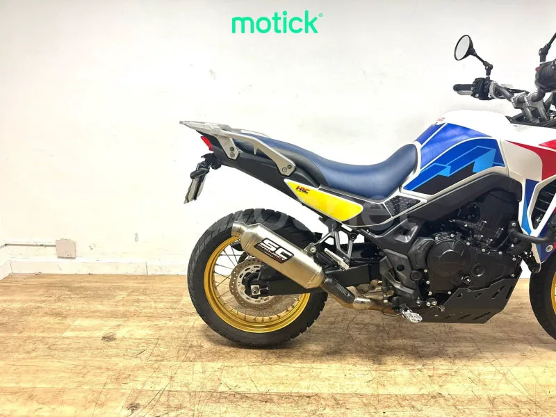 Honda XL750 Transalp - Vista 3