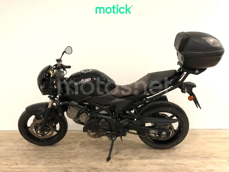 Suzuki SV650 - Vista 6