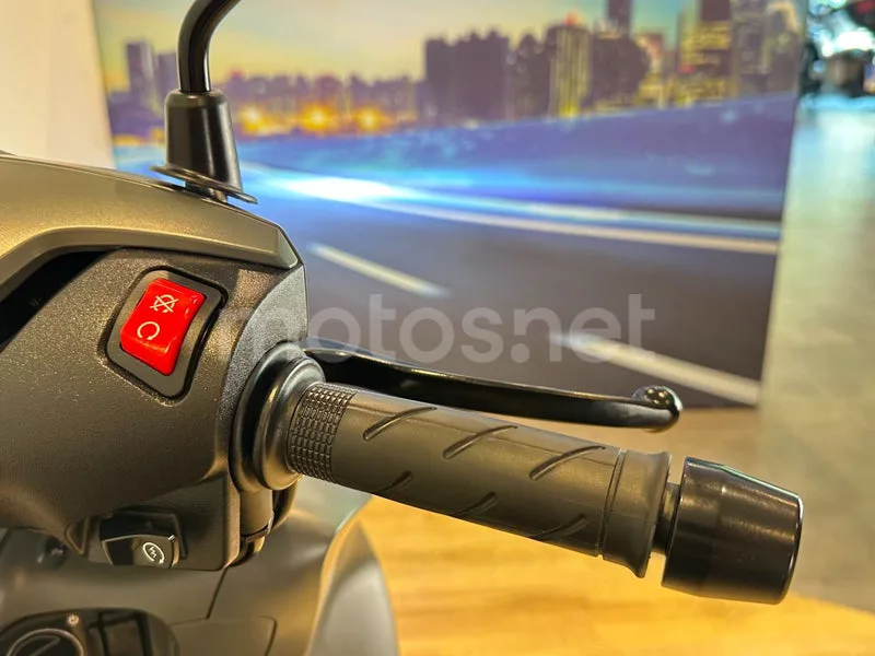 Honda SH350i - Vista 10