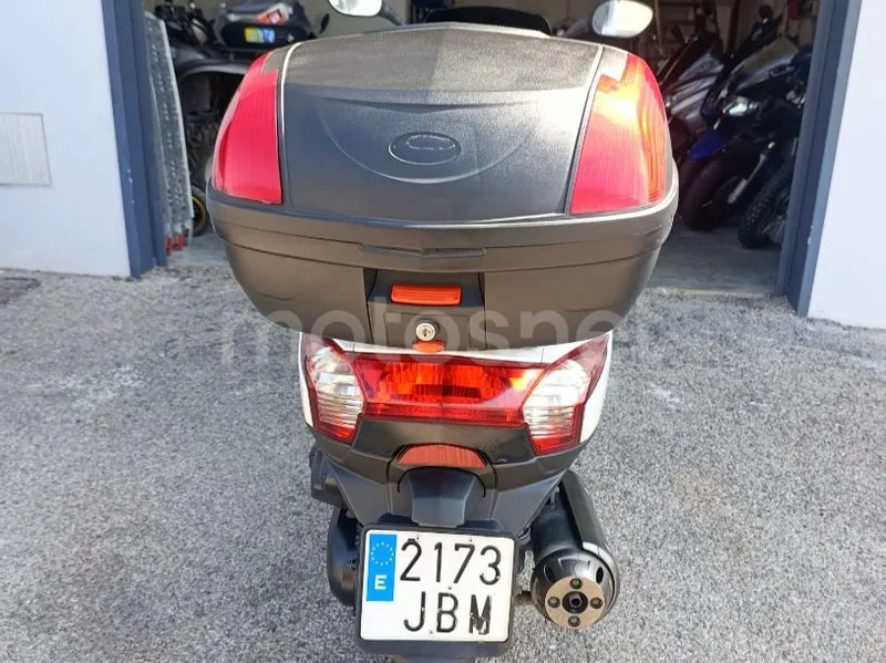 Kymco Super Dink 125 - Vista 8