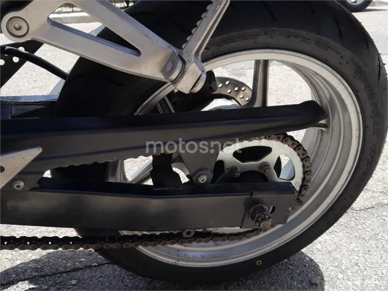 Kawasaki Z750 - Vista 10