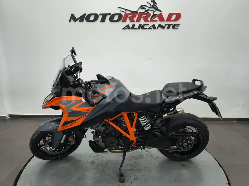 KTM 1290 Super Duke GT 12.250 € 2022 Alicante - 2