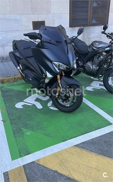 Yamaha TMAX 9200 € 2019 Pontevedra - 2