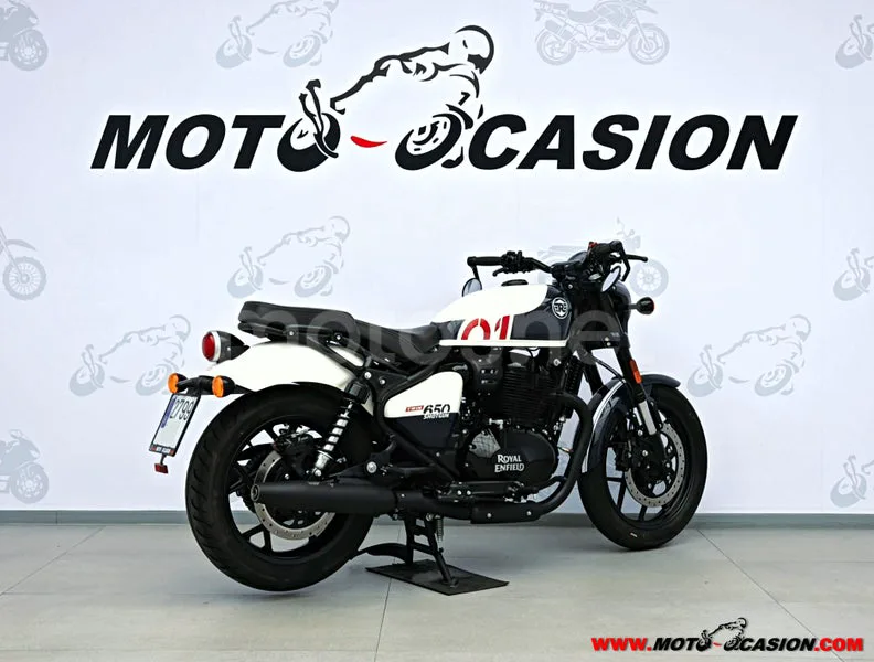 Royal Enfield Shotgun 650 - Vista 3