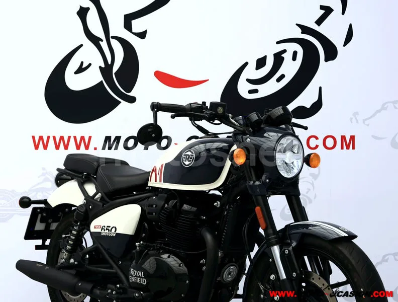 Royal Enfield Shotgun 650 - Vista 4