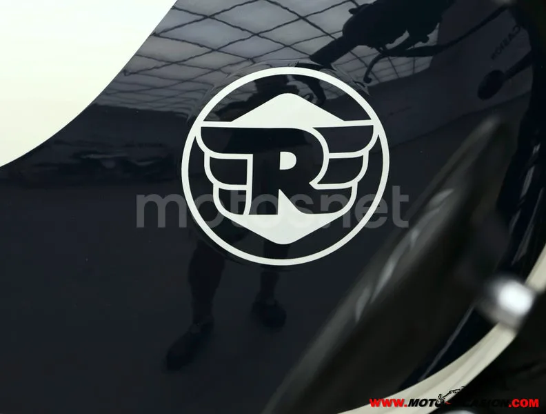 Royal Enfield Shotgun 650 - Vista 9