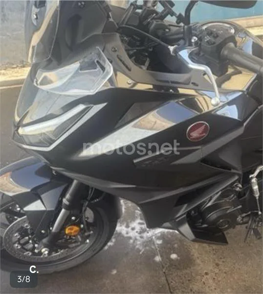 Honda NT1100 - Vista 3