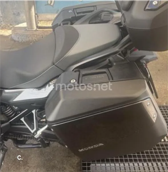 Honda NT1100 - Vista 4