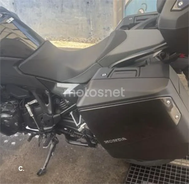 Honda NT1100 - Vista 5