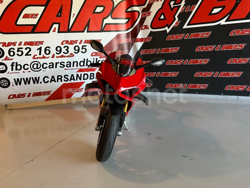 Ducati Panigale V4 - Vista 8