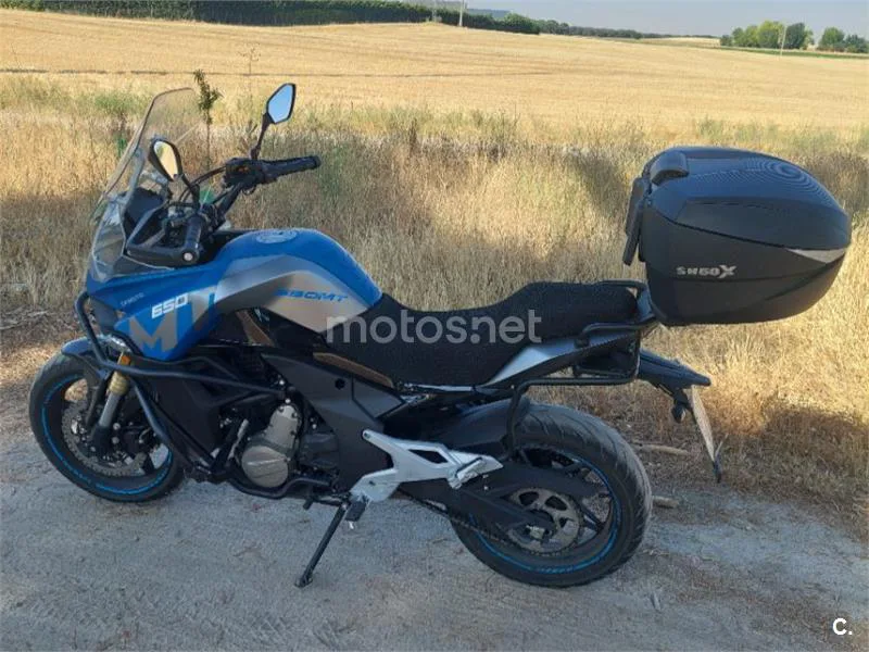 CFMOTO 650MT - Vista 3