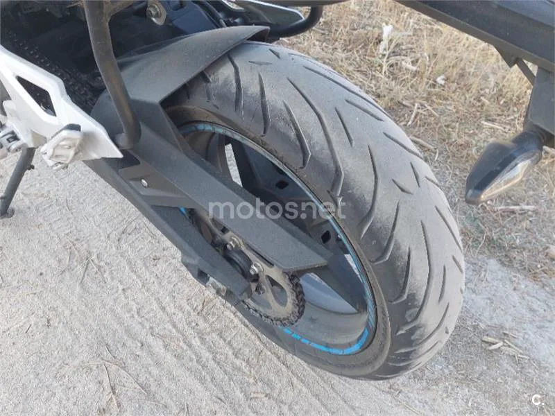 CFMOTO 650MT - Vista 5