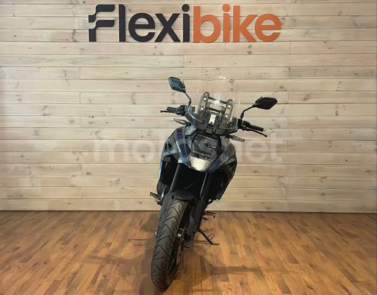 Suzuki V-Strom 1050 8690 € 2023 Madrid - 2