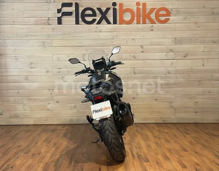 Suzuki V-Strom 1050 - Vista 5