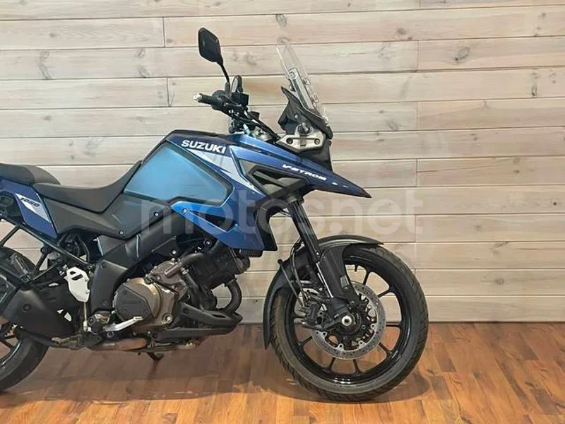 Suzuki V-Strom 1050 - Vista 8