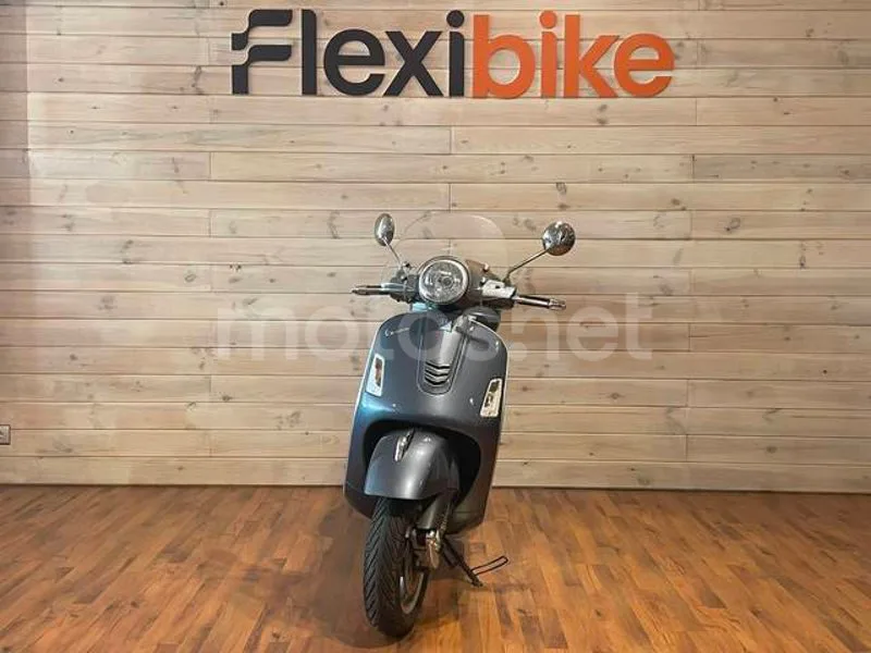 Vespa GTS 125 3690 € 2017 Madrid - 2