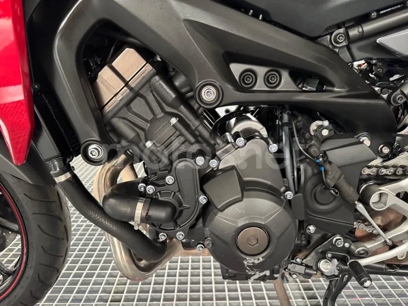 Yamaha Tracer 900 - Vista 16
