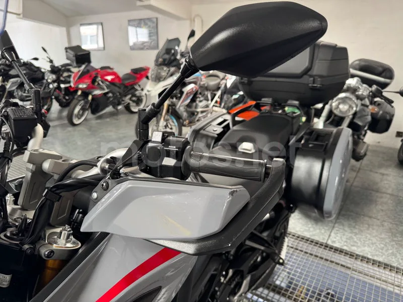 Yamaha Tracer 900 - Vista 20