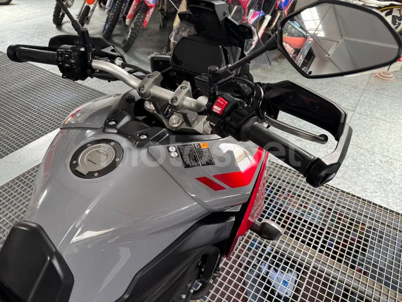 Yamaha Tracer 900 - Vista 8