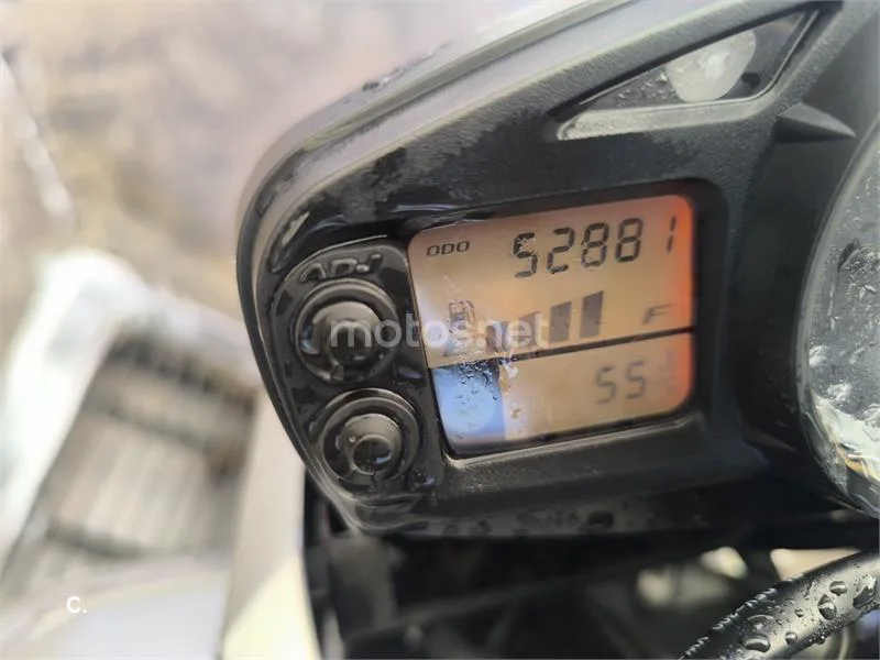 Suzuki GSR600 - Vista 6