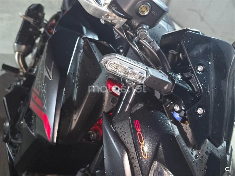 Kawasaki Z900 - Vista 6