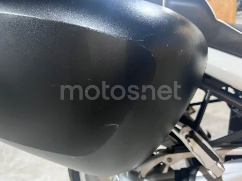 BMW R 1200 R - Vista 12