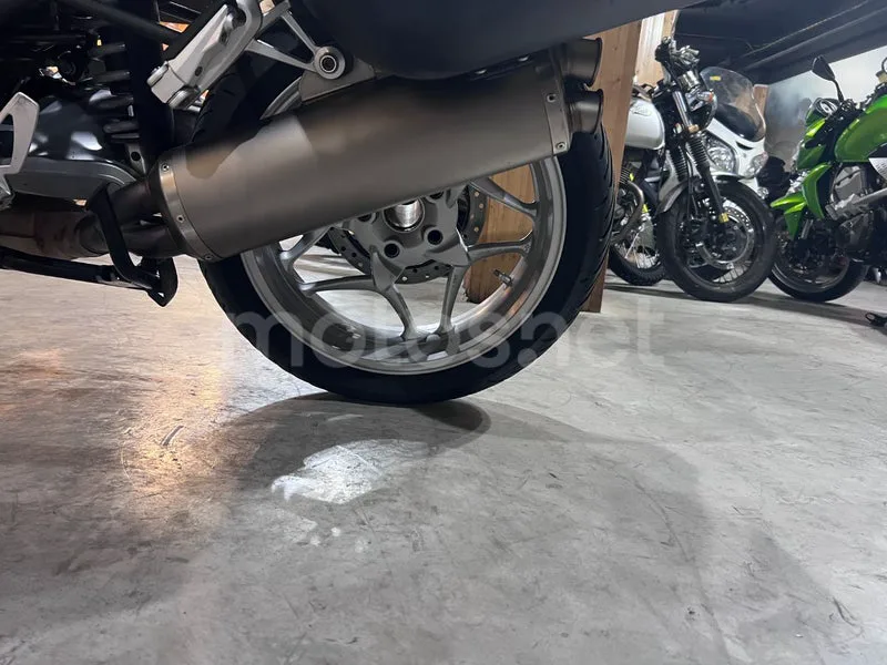 BMW R 1200 R - Vista 19