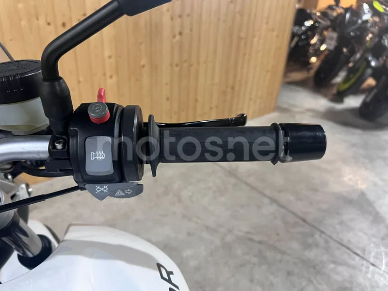 BMW R 1200 R - Vista 37