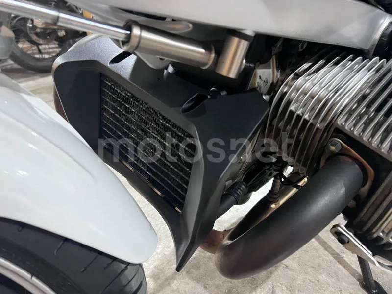 BMW R 1200 R - Vista 50