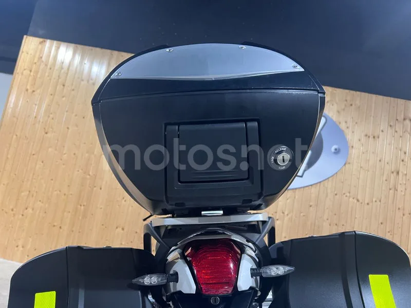 BMW R 1200 R - Vista 6