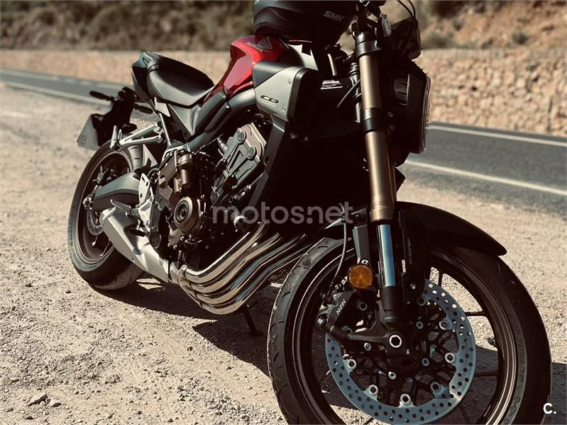 Honda CB650R - Vista 6