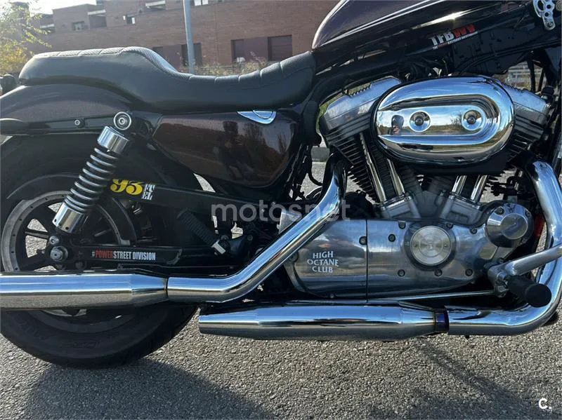 Harley-Davidson Sportster 883 - Vista 3