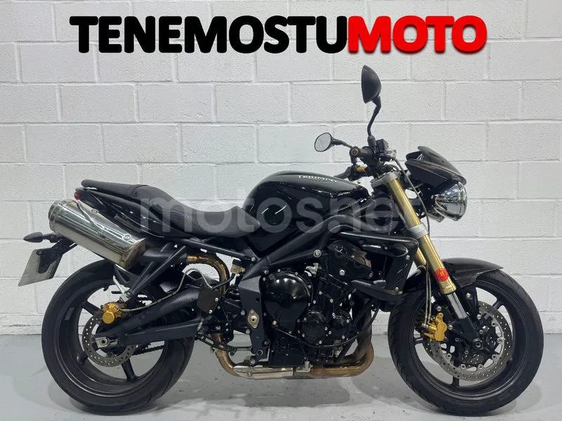 Triumph Street Triple 3400 € 2009 Zaragoza - 1