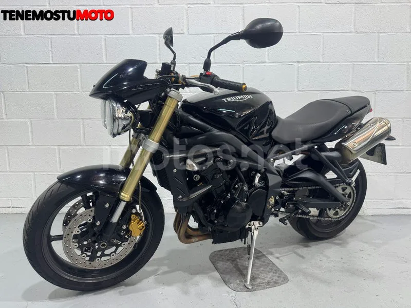 Triumph Street Triple - Vista 4