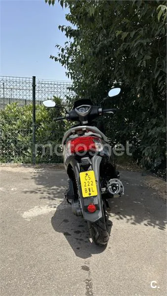 Kymco Agility City 50 - Vista 5