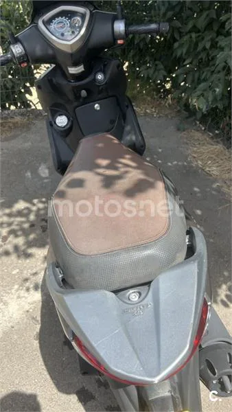 Kymco Agility City 50 - Vista 8
