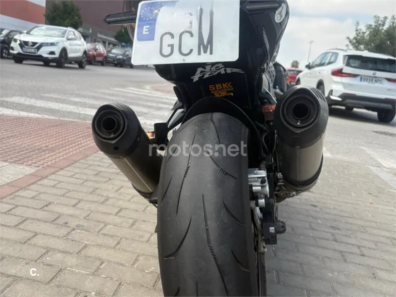 Kawasaki Z1000 - Vista 3
