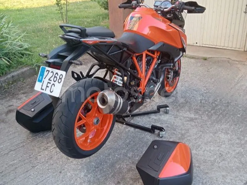 KTM 1290 Super Duke GT 10.500 € 2018 Pontevedra - 2