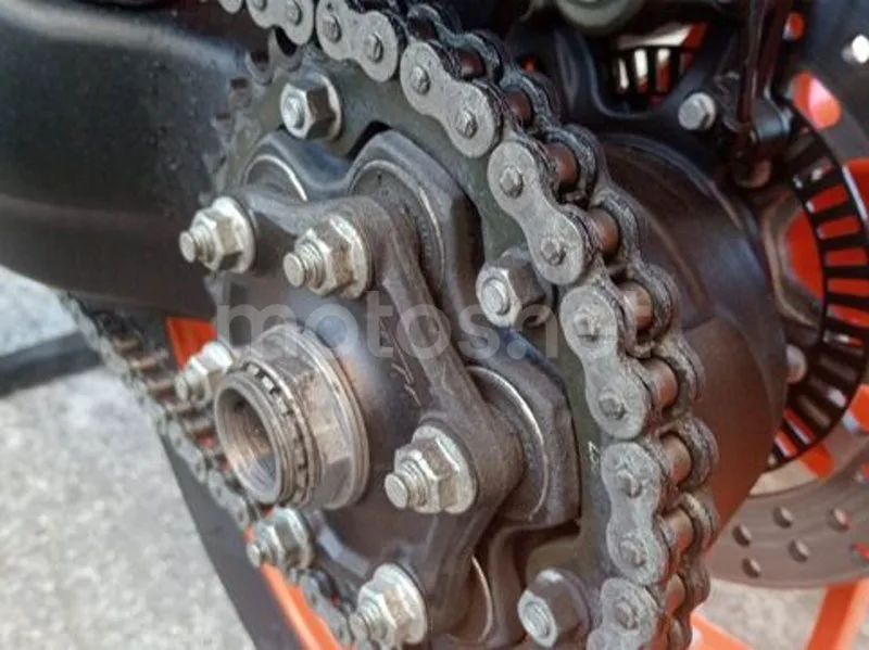 KTM 1290 Super Duke GT - Vista 25