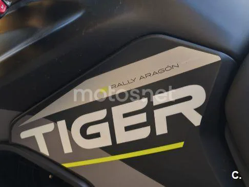 Triumph Tiger 900 - Vista 3
